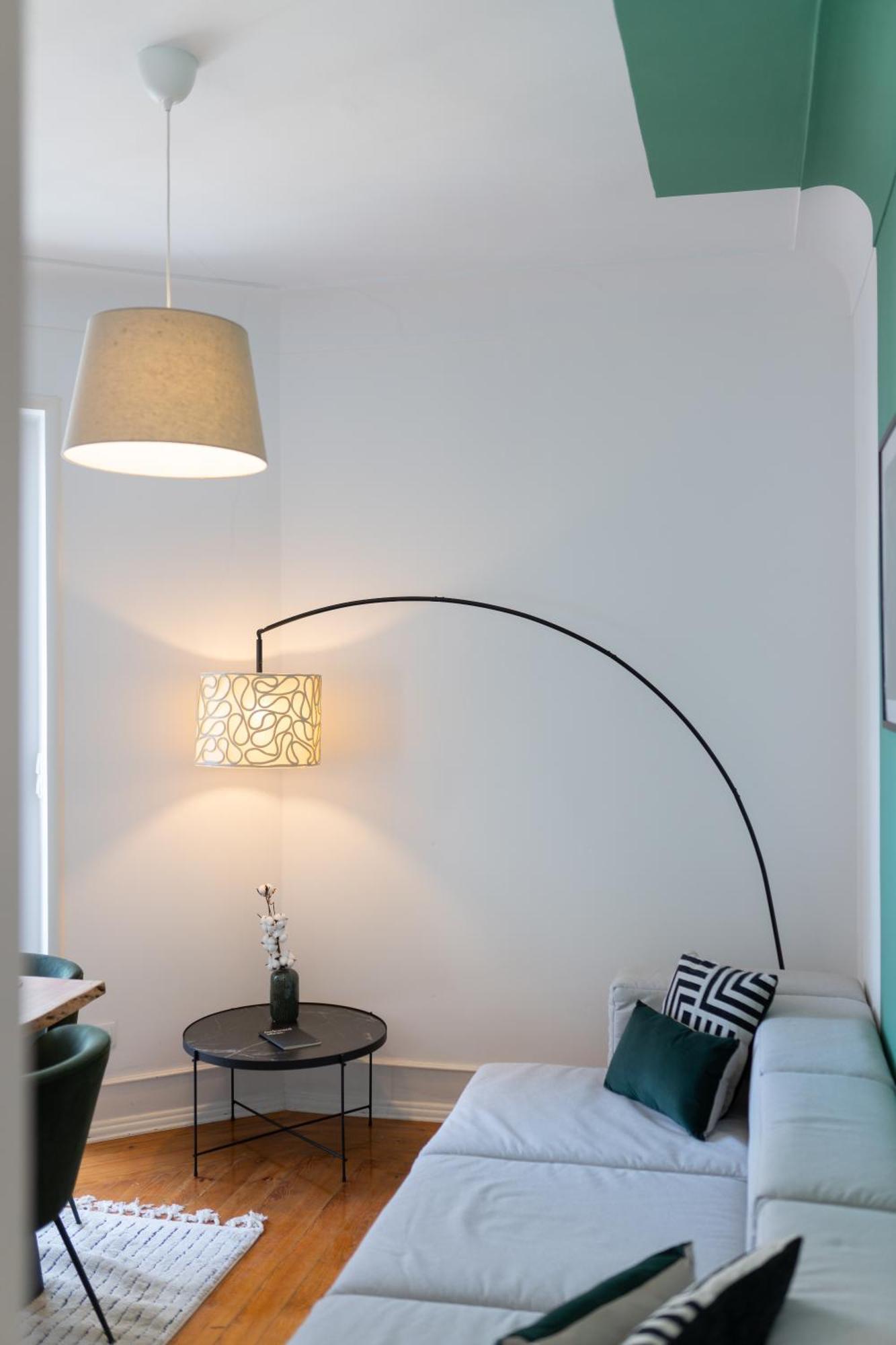 Desterro 2 - Historical Four-bedroom Apartment *