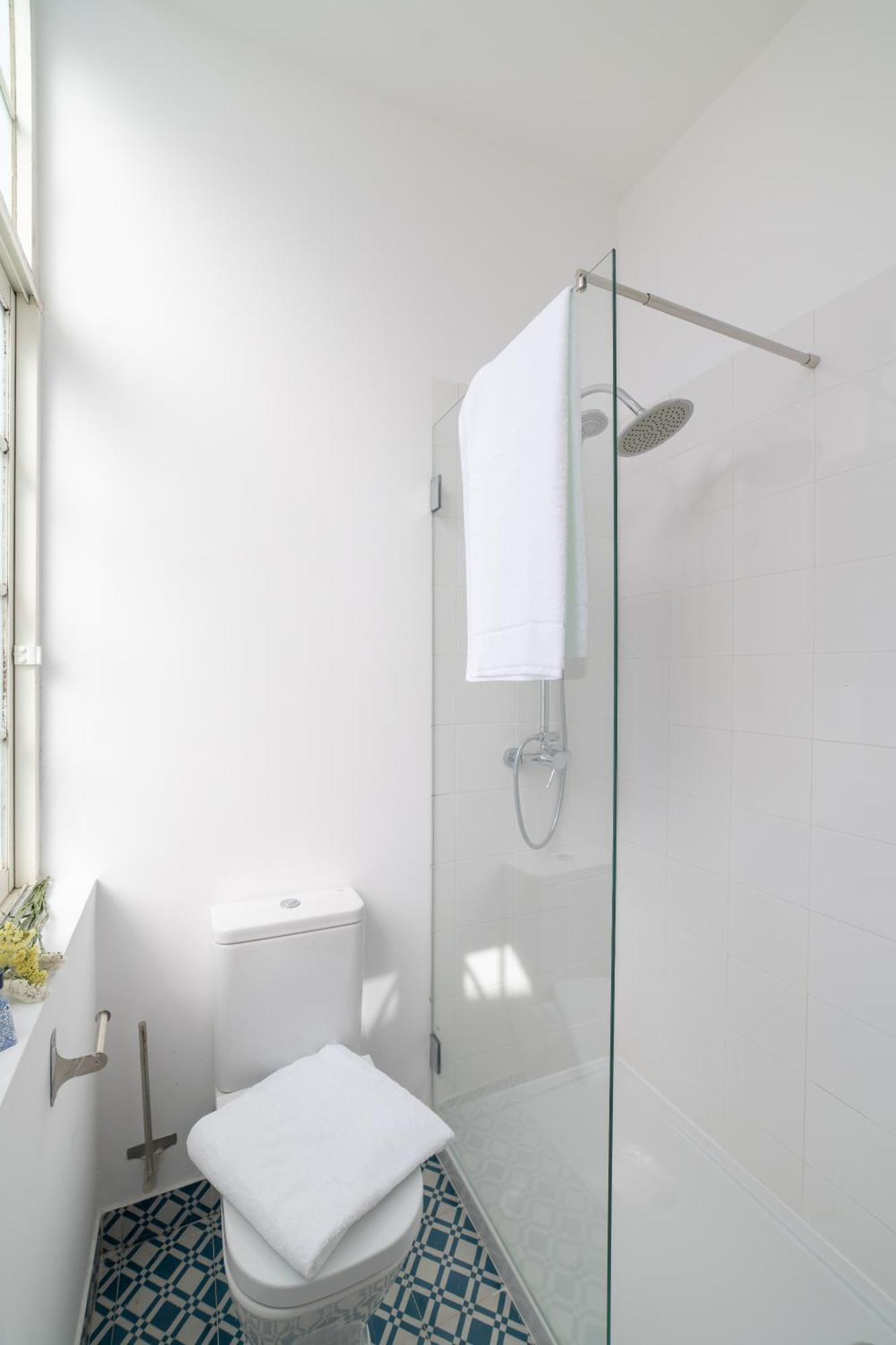 Desterro 2 - Historical Four-bedroom Apartment